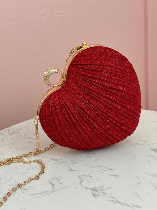 Red Heart Chain Bag